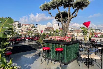 Roof Mezze 360 Restaurant