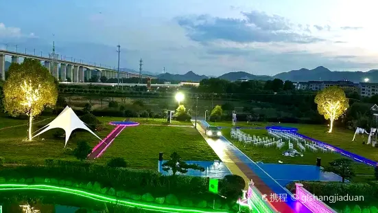 缙云觅境庄园(笕川花海店)·格林餐厅