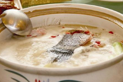 陈大锅·铁锅大鱼头(步行街店)