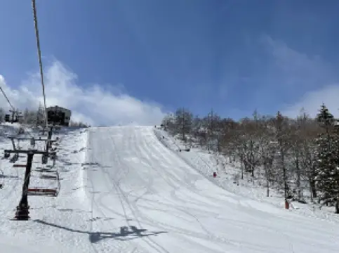 Shirakaba 2 In 1 Ski Field