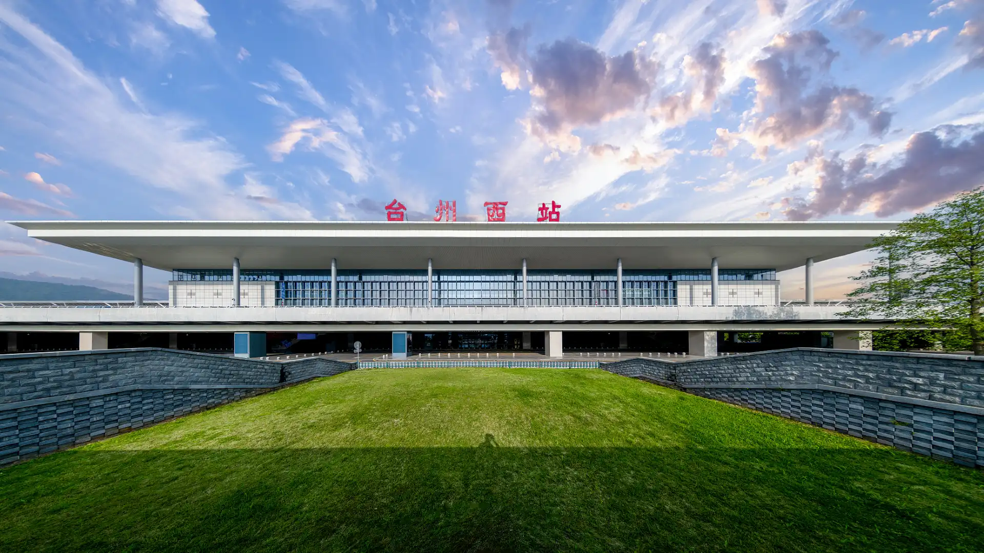 Hotels near Taizhouxi Railway Station