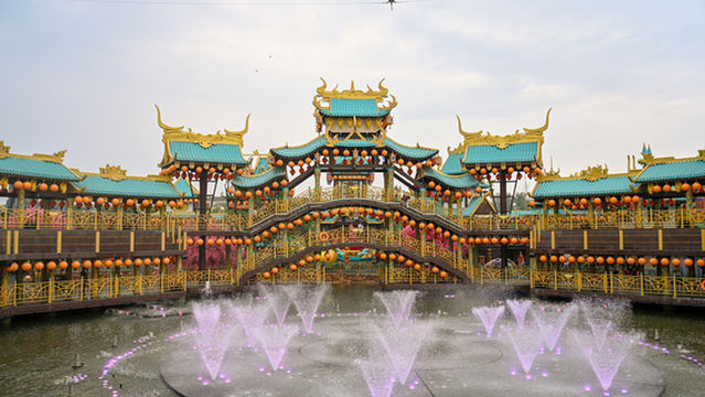 Wansui Mountain Martial Arts City - Eastern Amusement Area