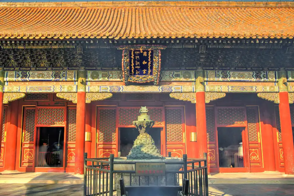 1_Lama Temple