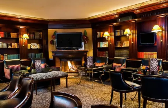 The Leopard Room Bar & Lounge