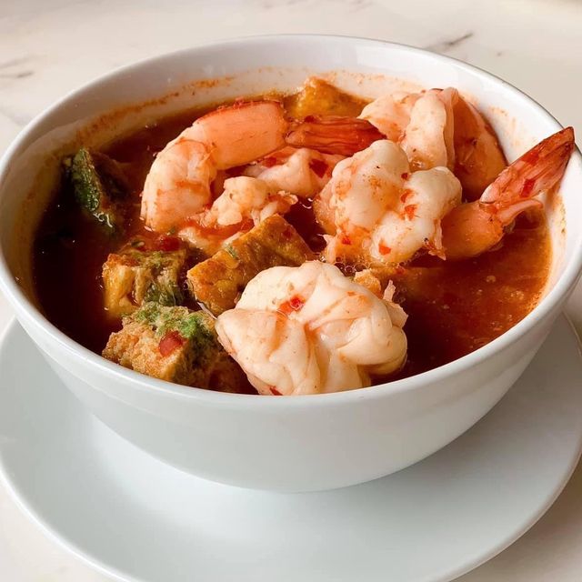 คาเฟ่อิฐสีส้มคูลๆแห่งอยุธยากับกุ้งแม่น้ำ
