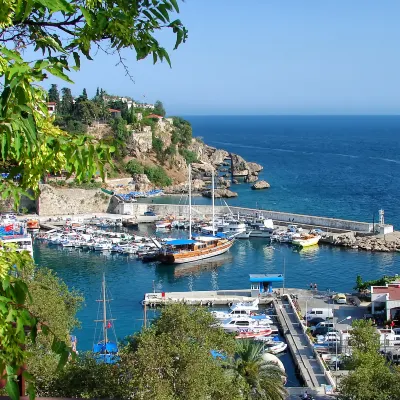Hotel di Antalya dengan Balkon