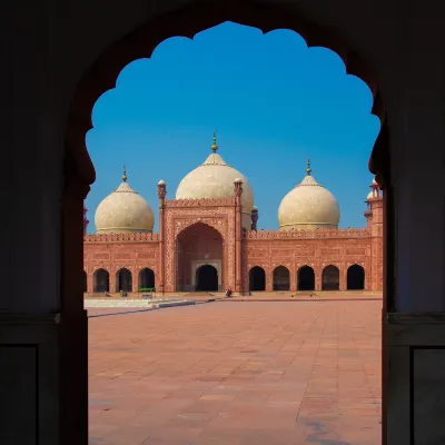Flüge von Multan nach Islamabad