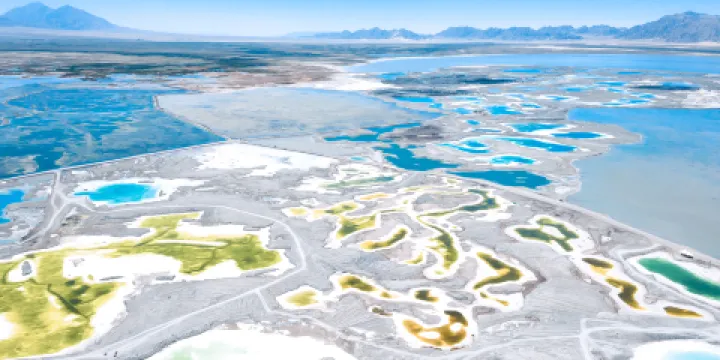 大柴旦翡翠湖旅遊景區