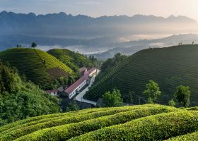 Hotels near Pingshan Grand Canyon