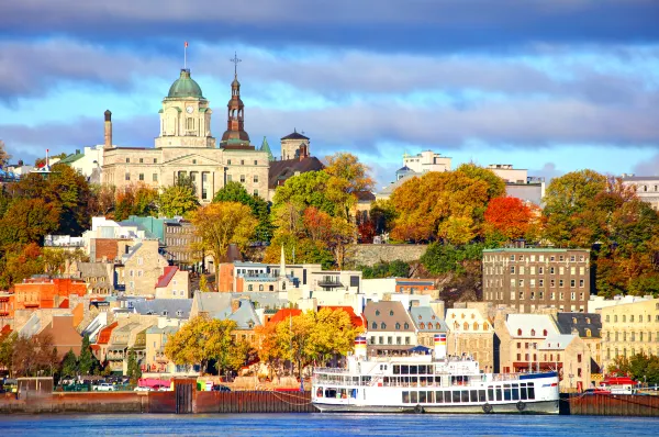 tiket pesawat murah Puerto Vallarta ke Kota Quebec