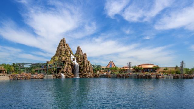 NUO Resort Hotel Beijing Package 2 days 1 night / 3 days 2 nights / Universal Studios / Double / Triple / Multi-person / Buffet NUO Resort Hotel Accommodation