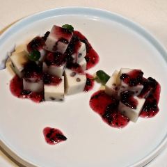 冕宁彝海·沐栖酒店·阳光餐厅 User Photo