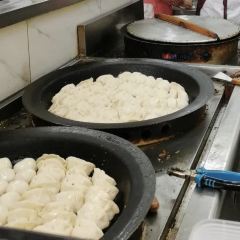 Xiao Yan Pan·FRIED BUNS User Photo