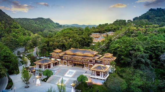 Peng Zu Shan Scenic Area