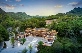 Peng Zu Shan Scenic Area