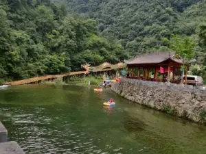 Jinsi Gorge Danjiang Rafting
