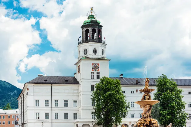 Cathay Pacific flug Salzburg