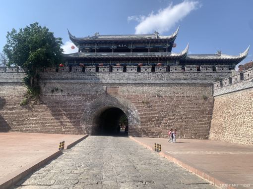 西昌建昌古城城牆公園