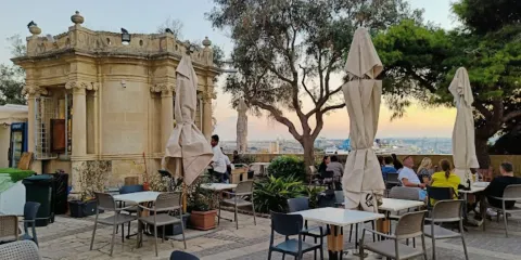 Upper Barrakka Kiosk