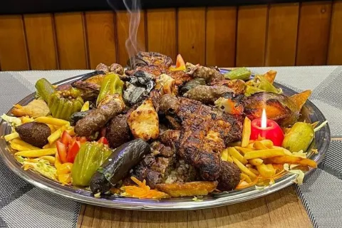 Loqma Restaurant