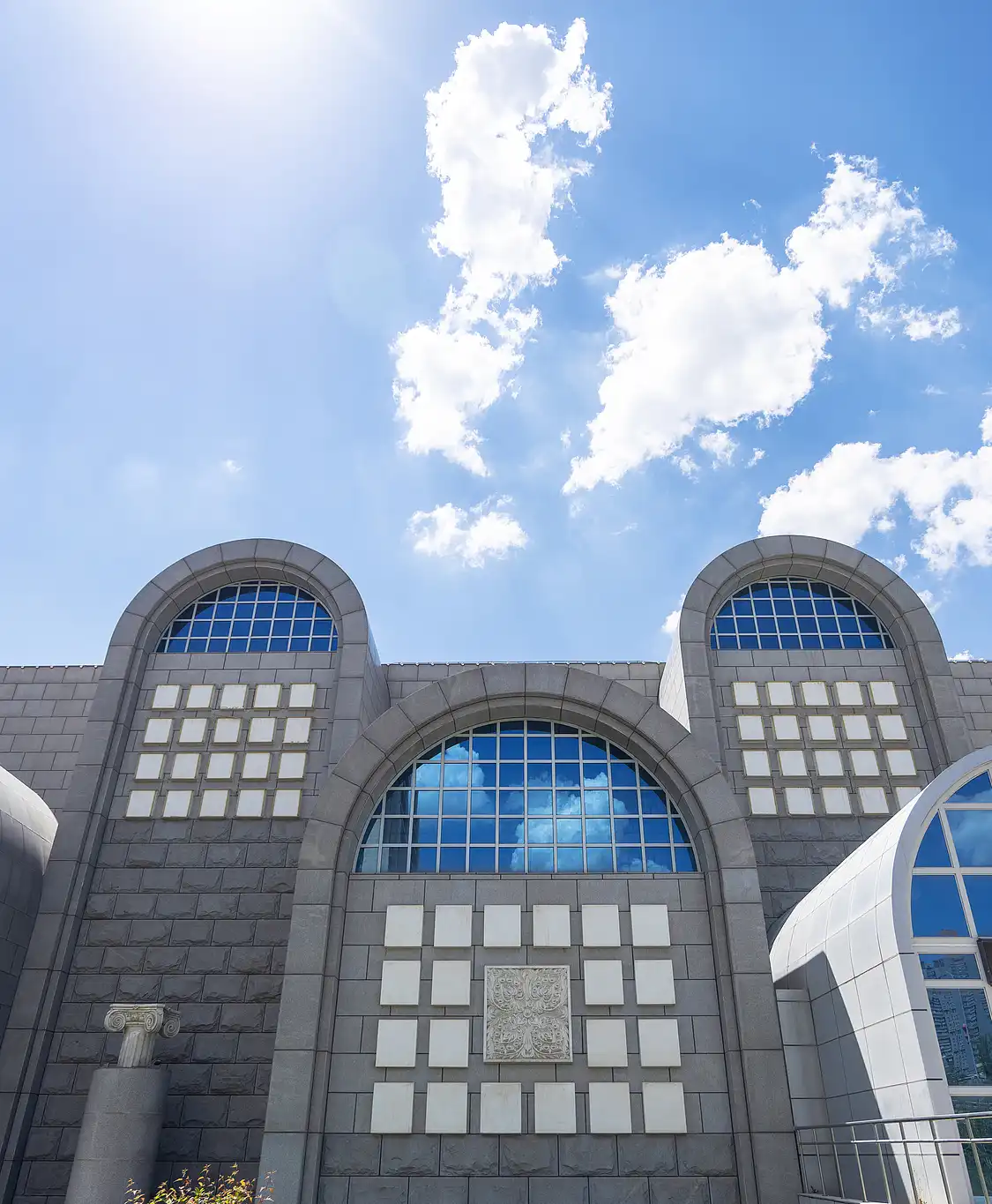 Hotels near The Xinjiang Museum