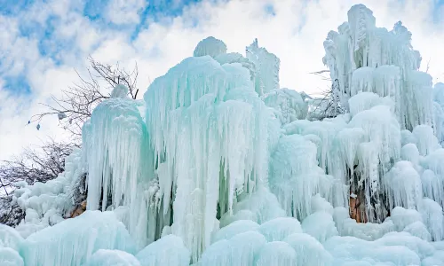 Beijing Ice Waterfall Appreciation