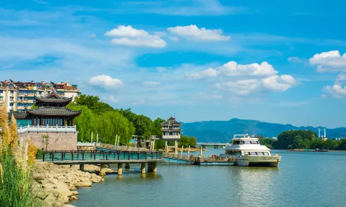 富春江
