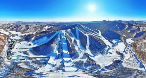 扎蘭屯金龍山滑雪場