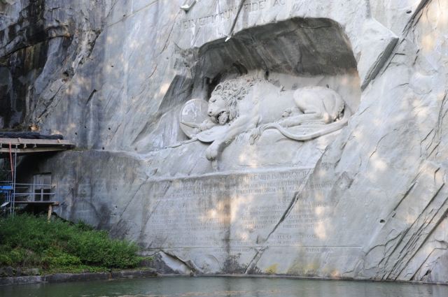 Lion Monument