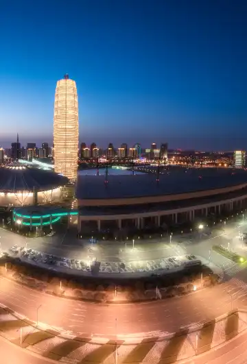 Hotels near Henan Art Center