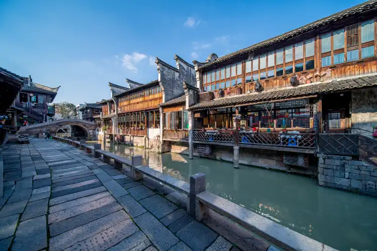 Hotel dekat Jiangnan Bed Museum
