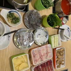 杨老板·海鲜集市火锅·鲜切牛肉(中防万宝店) User Photo