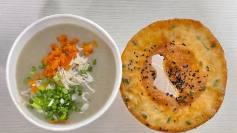 斌斌鲜鱼糊汤粉(粮道街店) in Wuhan
