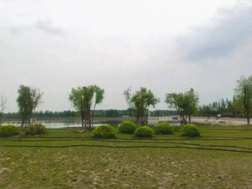 Hotels near Wuhexian Longhu Park