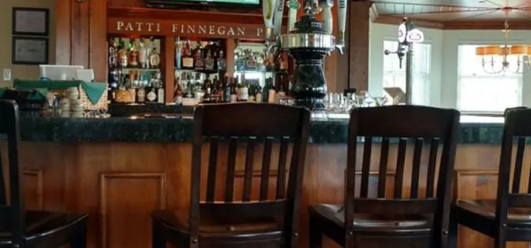 Patti Finnegans Pub & Grille