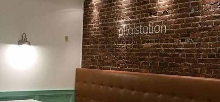Pita Station