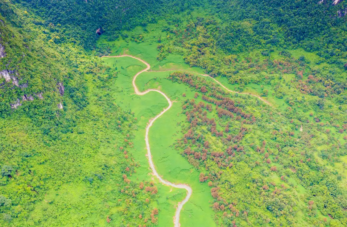 Hotels near Pingtang Tiankeng Group Scenic Area