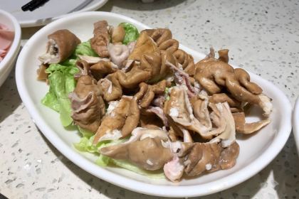 XIAO LIANG PIN HOT POT