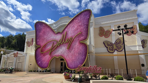 The Dolly Parton Experience