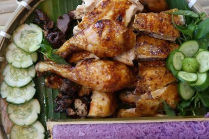 GÀ NƯỚNG CƠM LAM ĐÀ LẠT LỬA HỒNG
