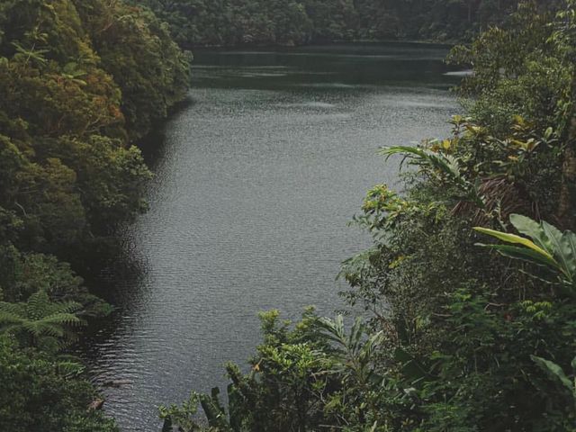 Lake Balinsasayao 