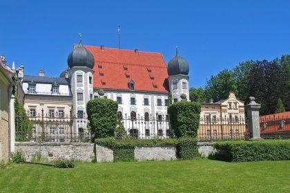 Schloss Maxlrain