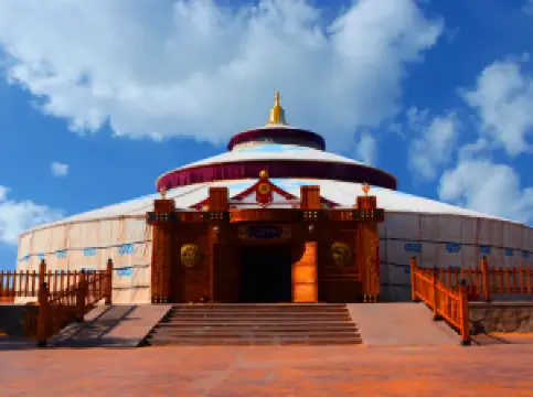 Tonghu Grassland Tourist Areas