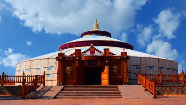 Tonghu Grassland Tourist Areas