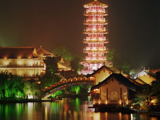 Guilin Mulong Lake