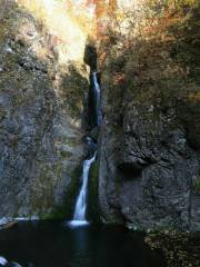 Jinglian Waterfall