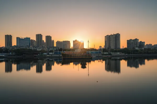 Flug Jingzhou Kaohsiung