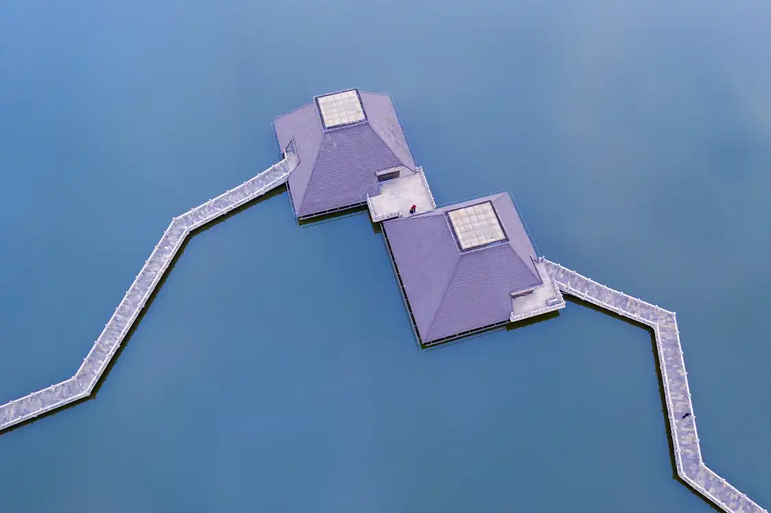 โรงแรมใกล้พิพิธภัณฑ์หุ่นยนต์ใต้น้ํา