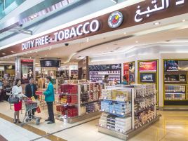 迪拜国际机场T3航站楼B出发区（烟区店）