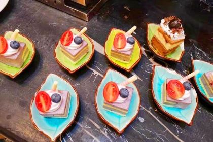 简阳城市名人酒店·米兰阳光西餐厅(金融街店)